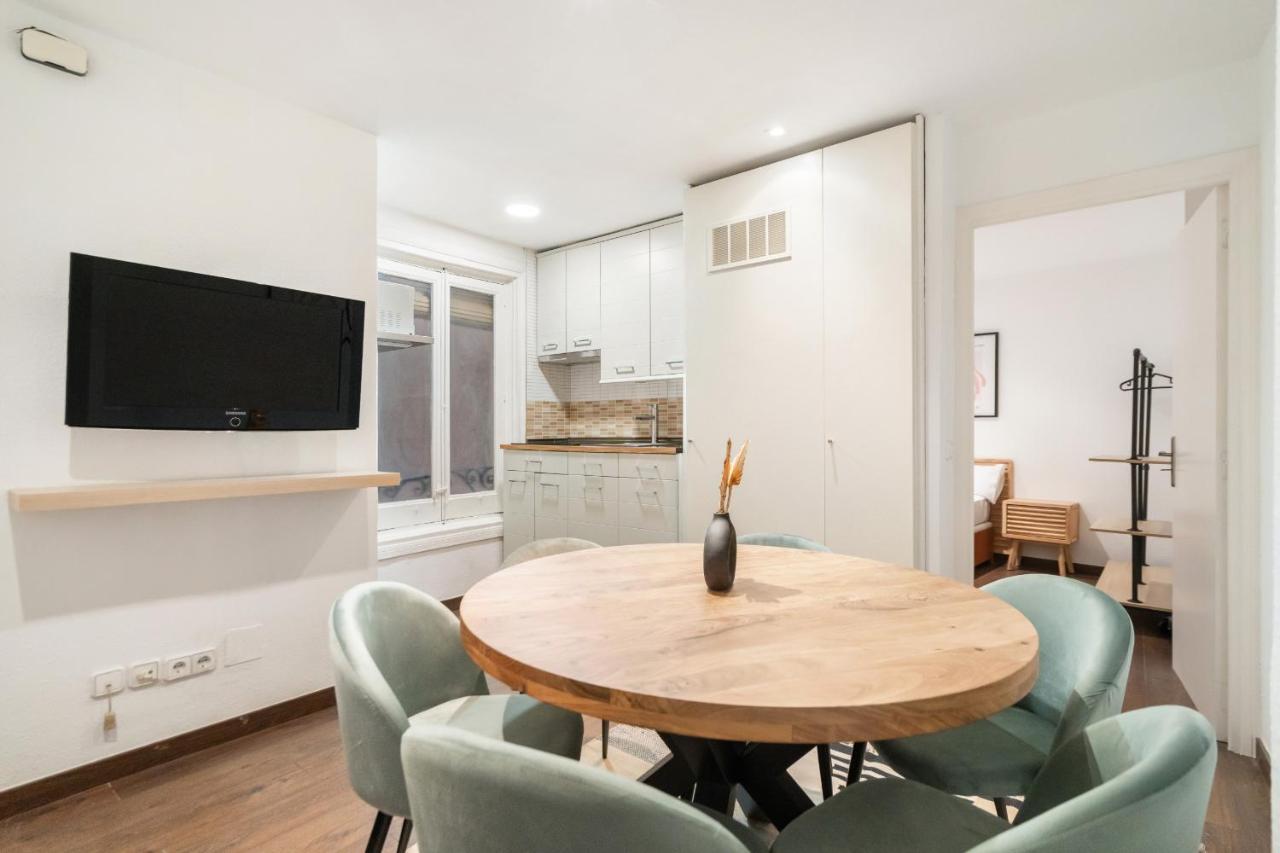 Апартаменты Apartamento En La Puerta Del Sol Мадрид Экстерьер фото
