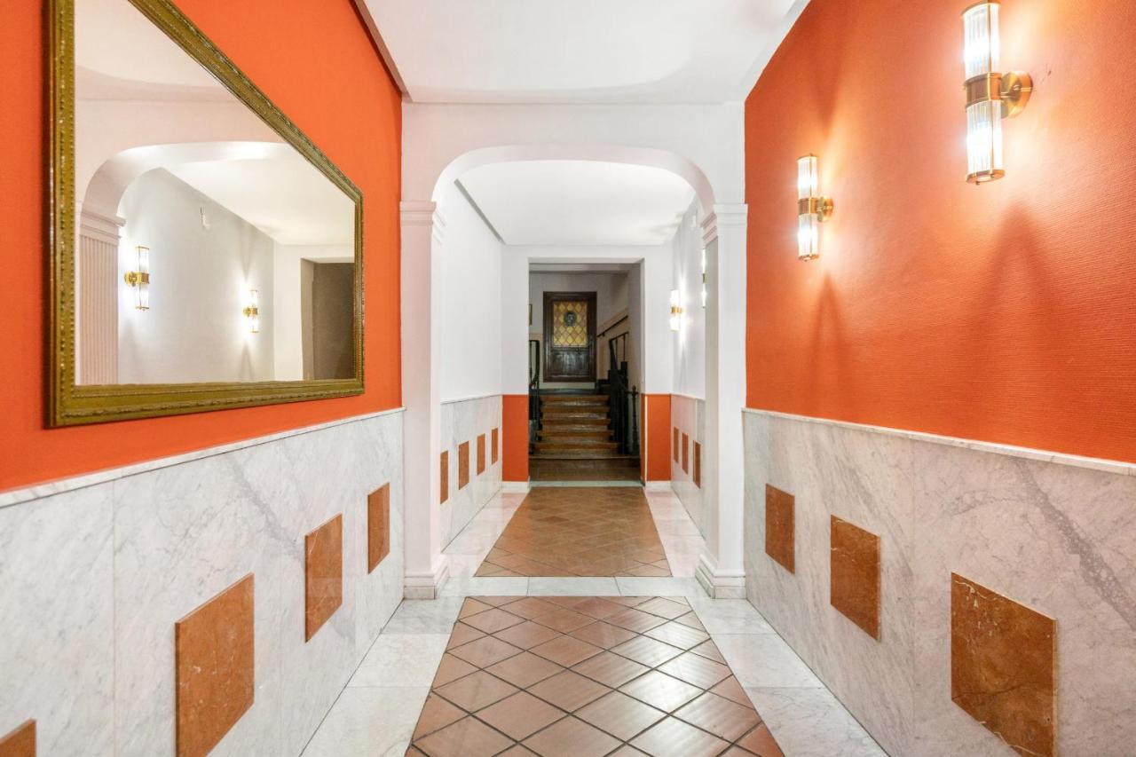 Апартаменты Apartamento En La Puerta Del Sol Мадрид Экстерьер фото