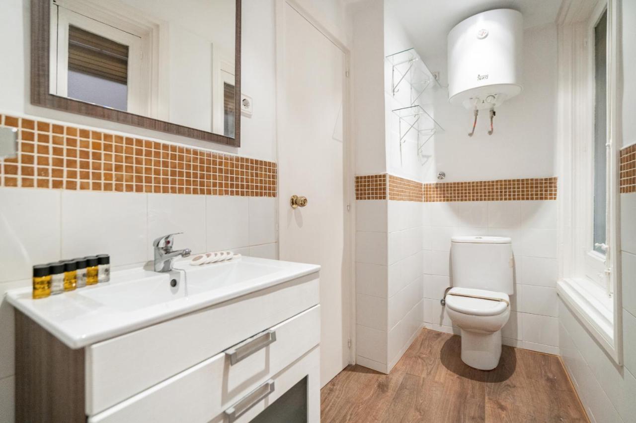 Апартаменты Apartamento En La Puerta Del Sol Мадрид Экстерьер фото